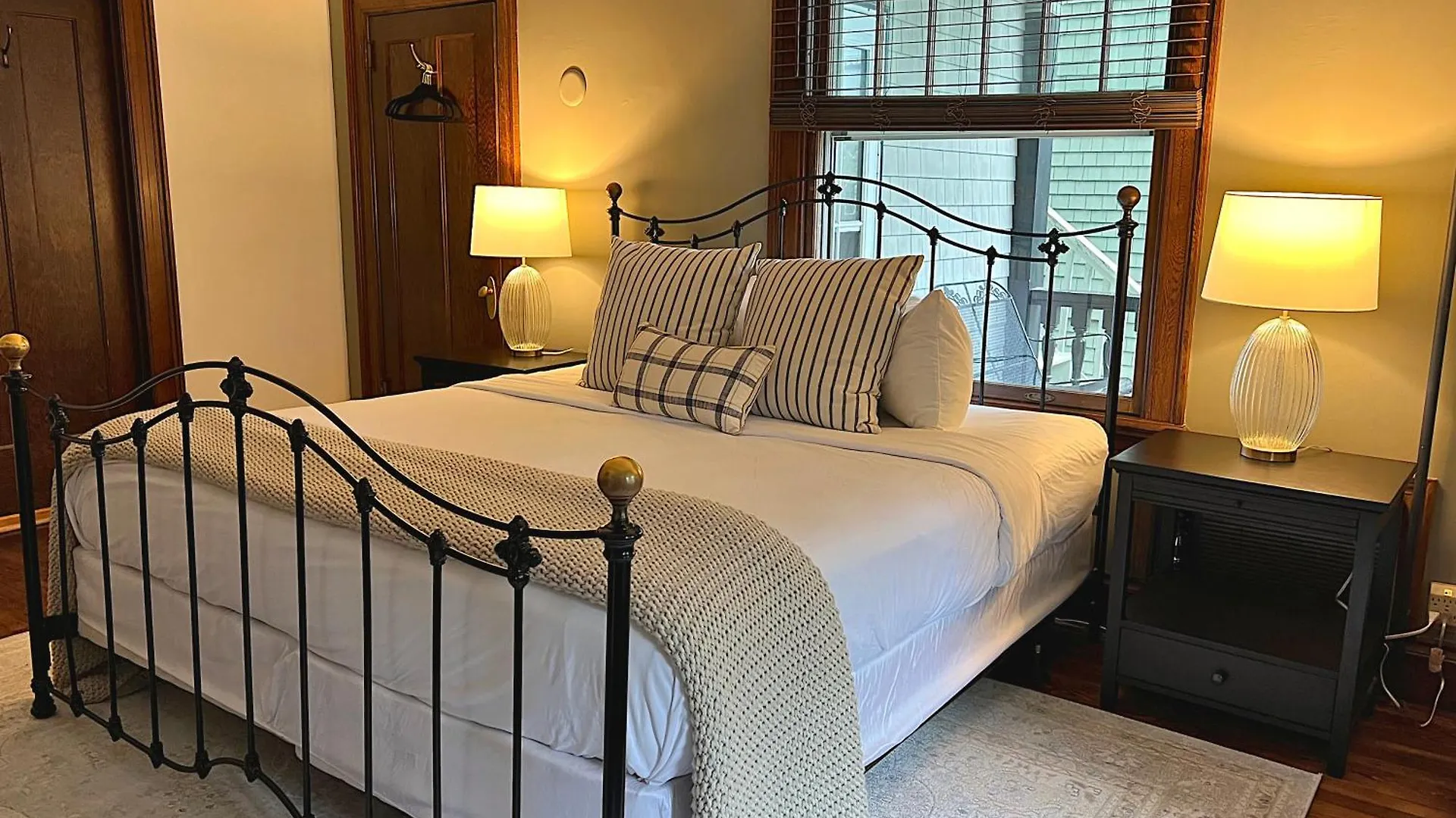 Hearthside Inn