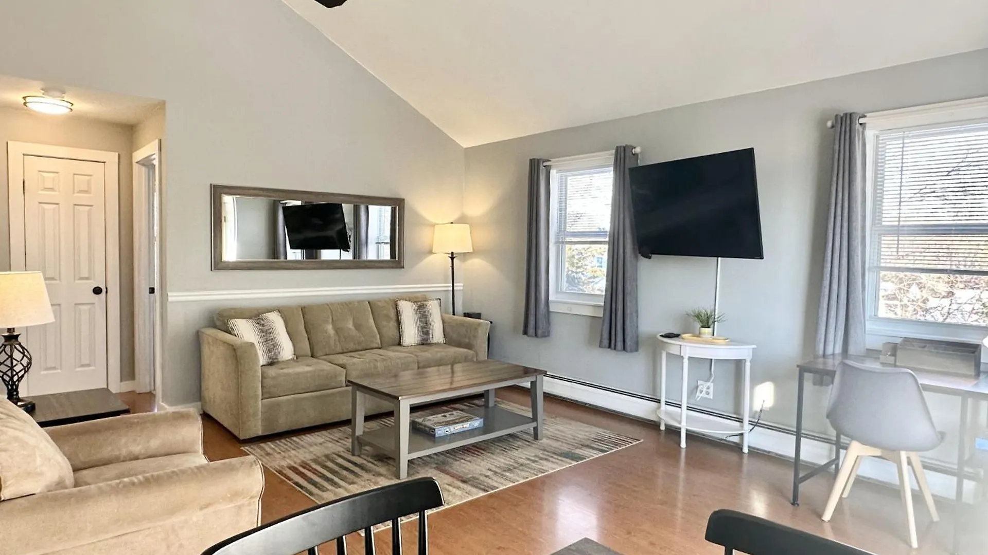 3 Bedroom Private Pondside View New Reno Moose Bar Harbor