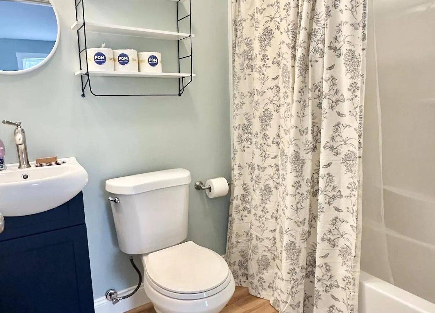 2 Bedroom In Town Hill 