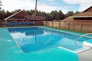 Western Acadia Park Motel 3*