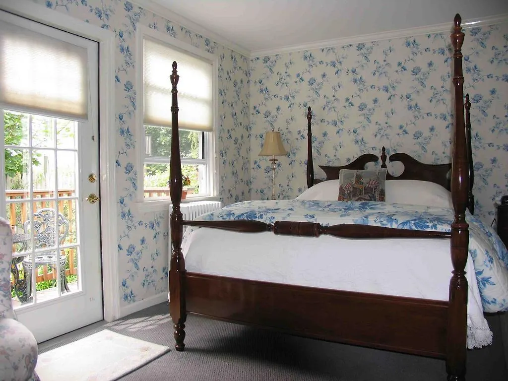 Inn Castlemaine