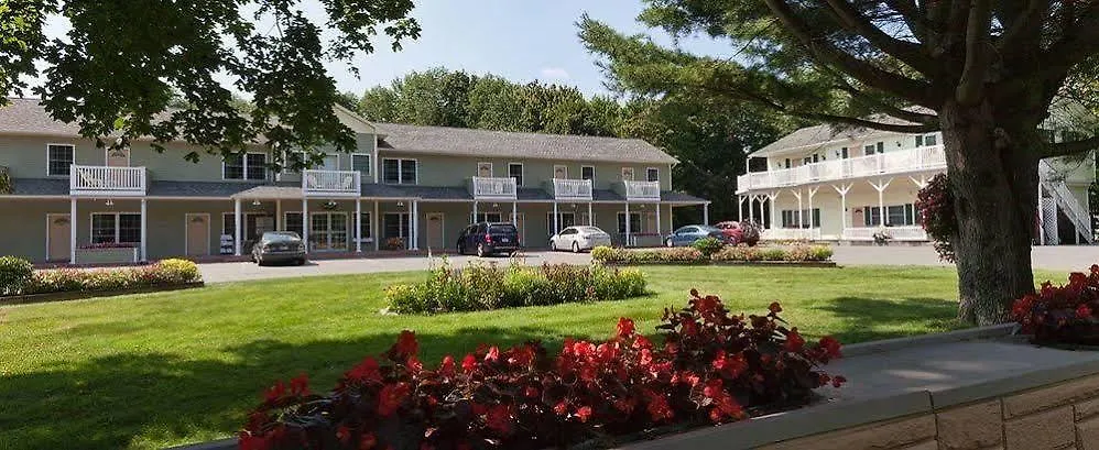 Cromwell Harbor