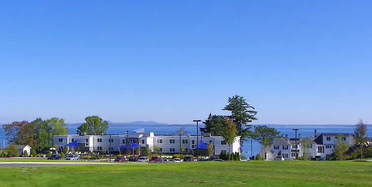 מלון Atlantic Oceanside & Conference Center