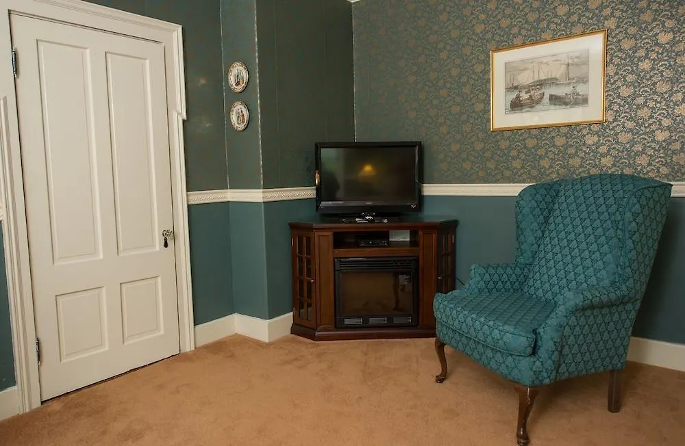 Bed and Breakfast Cleftstone
